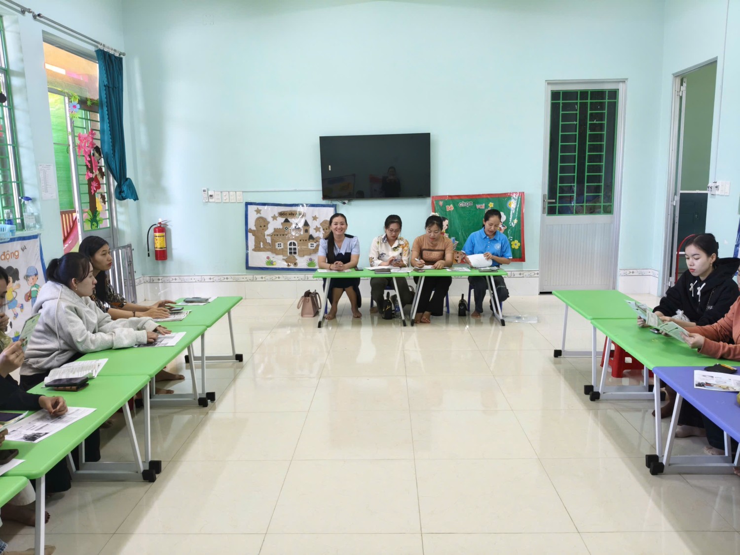 BUỔI TUYÊN TRUYỀN BẢO HIỂM Y TẾ – BẢO HIỂM XÃ HỘI TỰ NGUYỆN Trường Mầm non Thạnh Hưng