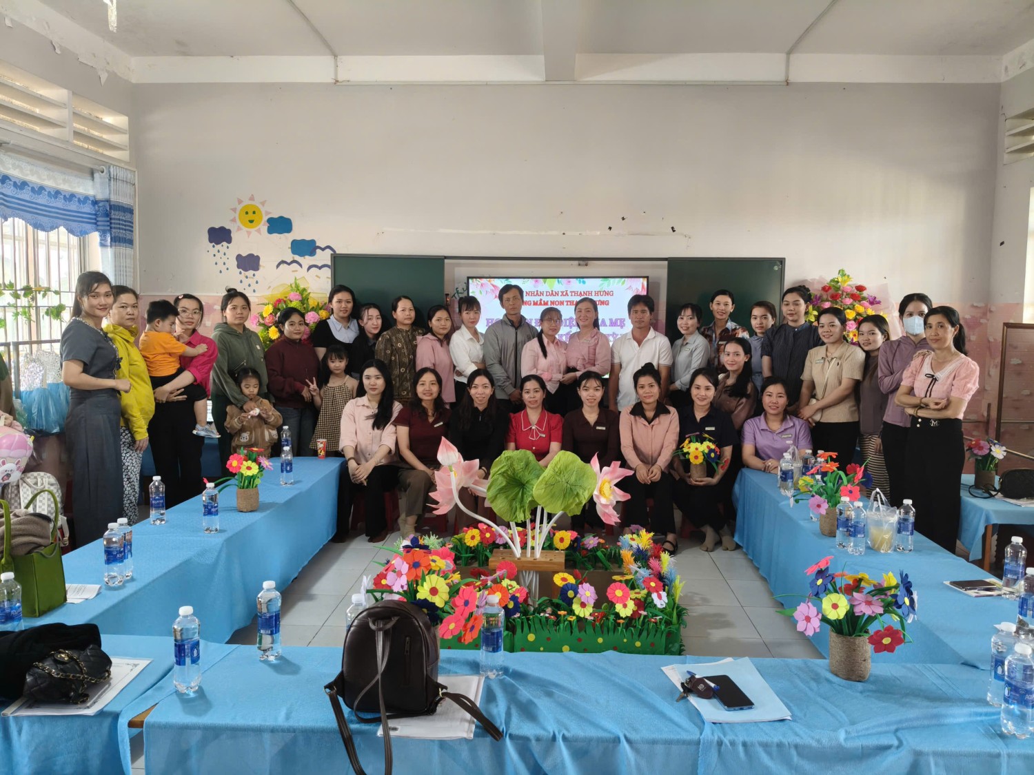 TRƯỜNG MẦM NON THẠNH HƯNG TỔ CHỨC HỌP SƠ KẾT BAN ĐẠI DIỆN CHA MẸ TRẺ HỌC KỲ I NĂM HỌC 2025–2026